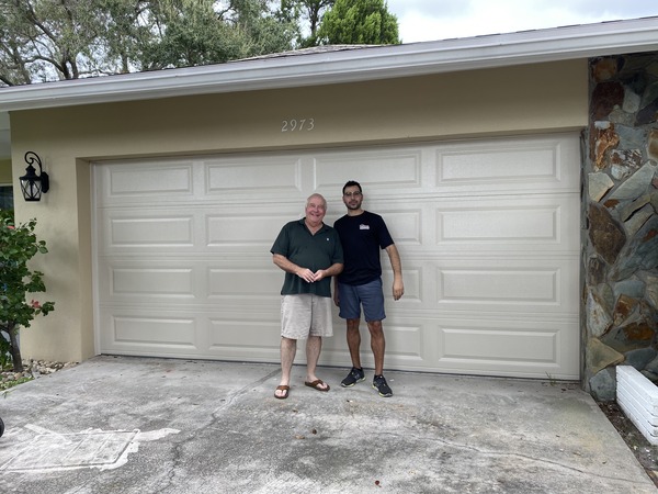 New Garage Door Installation In Saint Petersburg FL 33712