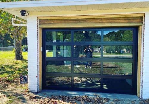 Full View Garage Door Installation In Brandon Fl 33511