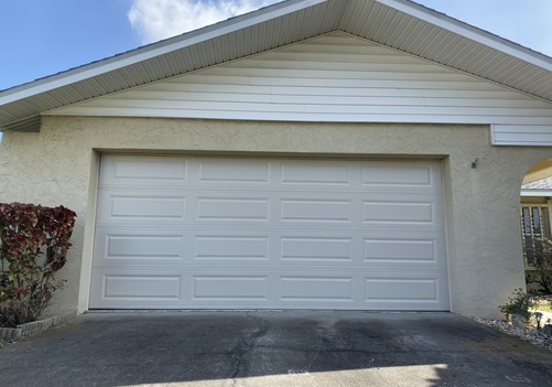 New Garage Door Installation In Clearwater Fl 33763