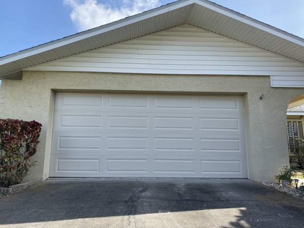New Garage Door Installation In Clearwater Fl 33763