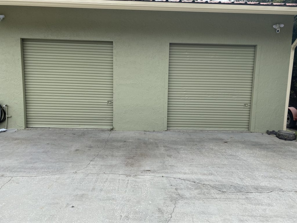Rollup Garage Door Installation In Zephyrhills, Fl 33541 LGDP