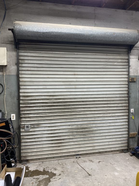 Rollup Garage Door Installation In Zephyrhills, Fl 33541 LGDP