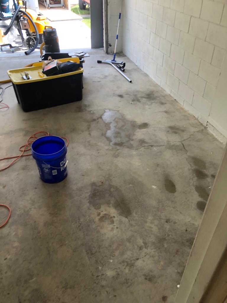 Residential Garage Epoxy Flooring In Saint Petersburg FL