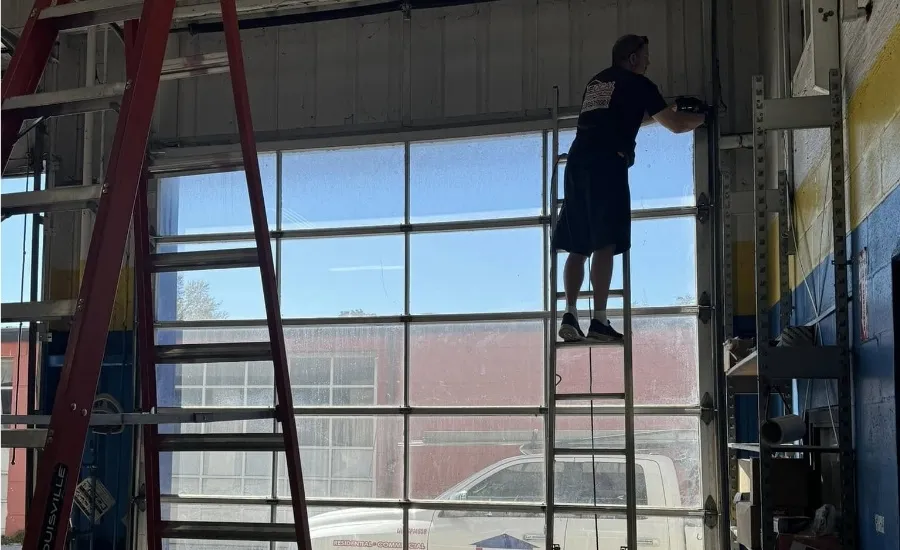 Emergency garage door repair